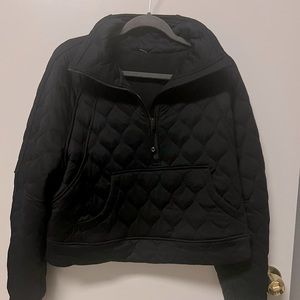Lululemon Scuba Oversized Quilted Half Zip in black